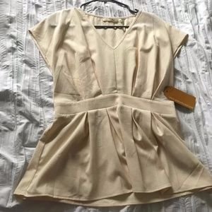 Cream Colored Ruched Short Sleeve Shirt